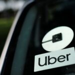 Conductores de Uber demandan que se les considere contratistas independientes