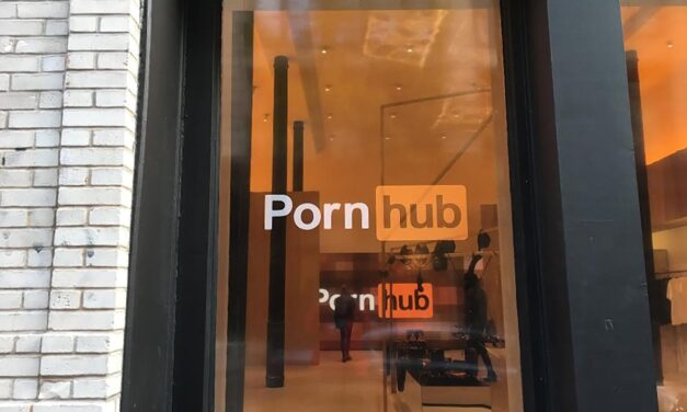 Pornhub, el sitio pornográfico con mayor trafico en el mundo, es demandado por alojar contenido sexual no consentido